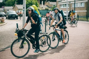Adieu le bus et l&rsquo;avion&nbsp;: cet orchestre symphonique fait ses tourn&eacute;es &agrave; v&eacute;lo  - Action environnementale Environnement Les Forces majeures