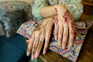 Longtemps interdits &agrave; Okinawa, ces tatouages renaissent gr&acirc;ce &agrave; la nouvelle g&eacute;n&eacute;ration  - Histoire Japon Okinawa Ryukyu Tatouages