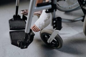 Un salari&eacute; malade pendant ses vacances peut d&eacute;sormais les reporter, a statu&eacute; la Cour de cassation  - Arr&ecirc;t maladie Arr&ecirc;ts de travail Cong&eacute;s pay&eacute;s Cour de cassation Sant&eacute;