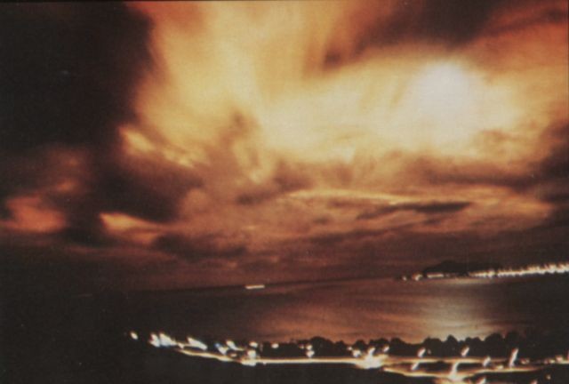 En 1962, les États-Unis ont fait exploser une bombe thermonucléaire dans l'espace  - Bombes nucléaires Espace Essais nucléaires États-Unis Nucléaire Starfish Prime