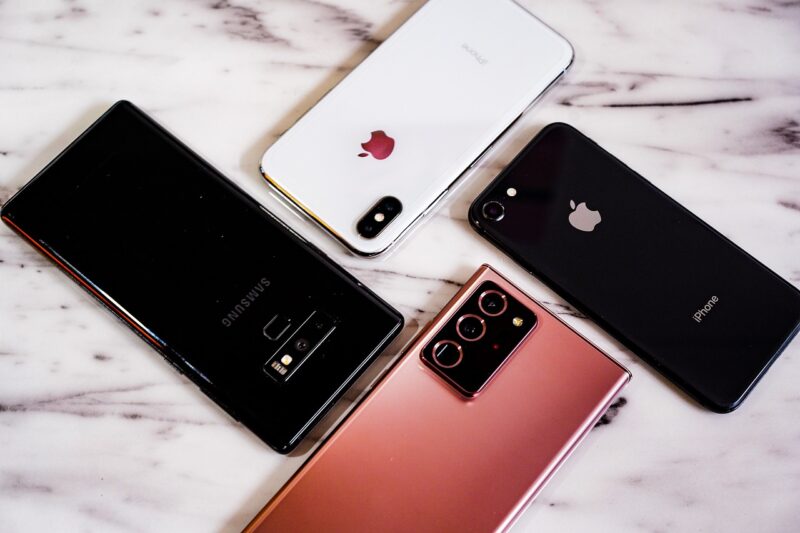 « Je pensais que j’allais me faire virer » : Sam Sung, ancien employé... d'Apple  - Apple Insolite Samsung
