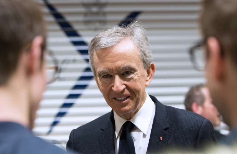 Bernard Arnault achète Challenges et deux journaux scientifiques, chaud devant...  - Bernard Arnault Challenges Concentration des médias Indépendance des médias Médias