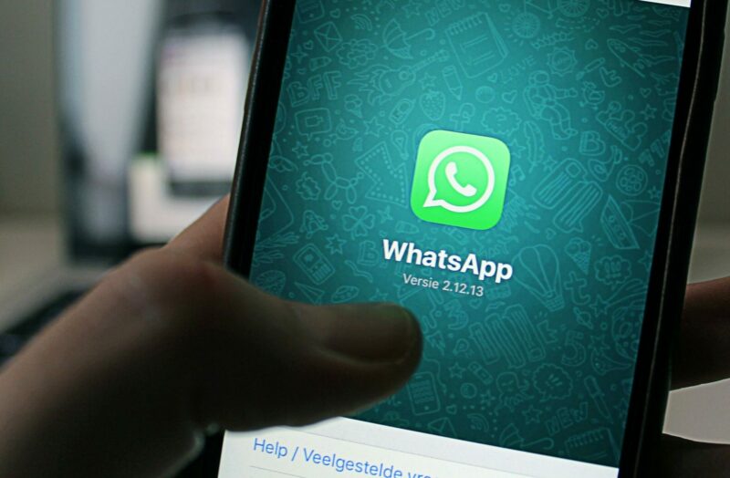 WhatsApp : une faille exposait 3,5 milliards d'utilisateurs... depuis 8 ans !  - Bug informatique Cybersécurité Données personnelles Informatique Vie privée WhatsApp
