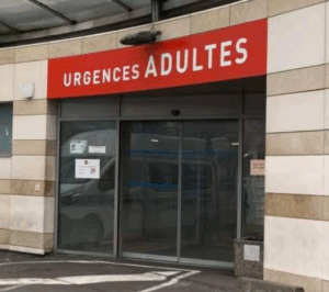 Infections, erreurs m&eacute;dicales&nbsp;: la Cour des comptes pointe les co&ucirc;ts cach&eacute;s de l&rsquo;h&ocirc;pital  - Cour des comptes D&eacute;c&egrave;s D&eacute;c&egrave;s &agrave; l'h&ocirc;pital Erreurs m&eacute;dicales H&ocirc;pital Sant&eacute; Sant&eacute; publique