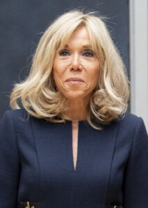 #SalesConnes : Brigitte Macron assume l'insulte, s'excusant en pointill&eacute;  - Antif&eacute;minisme Ary Abittan Brigitte Macron F&eacute;minisme Viol Violences sexuelles