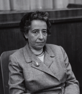 Hannah Arendt : la v&eacute;rit&eacute; comme acte de r&eacute;sistance  - D&eacute;mocratie Hannah Arendt Philosophie Politique V&eacute;rit&eacute;