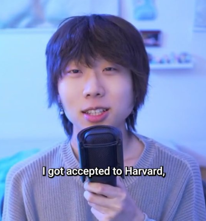 Un musicien d&eacute;couvre son email d'admission &agrave; Harvard&hellip; 6 ans trop tard : &laquo; Je me suis senti fier de moi &raquo;  - &Eacute;ducation &Eacute;tats-Unis Harvard Insolite Vid&eacute;o