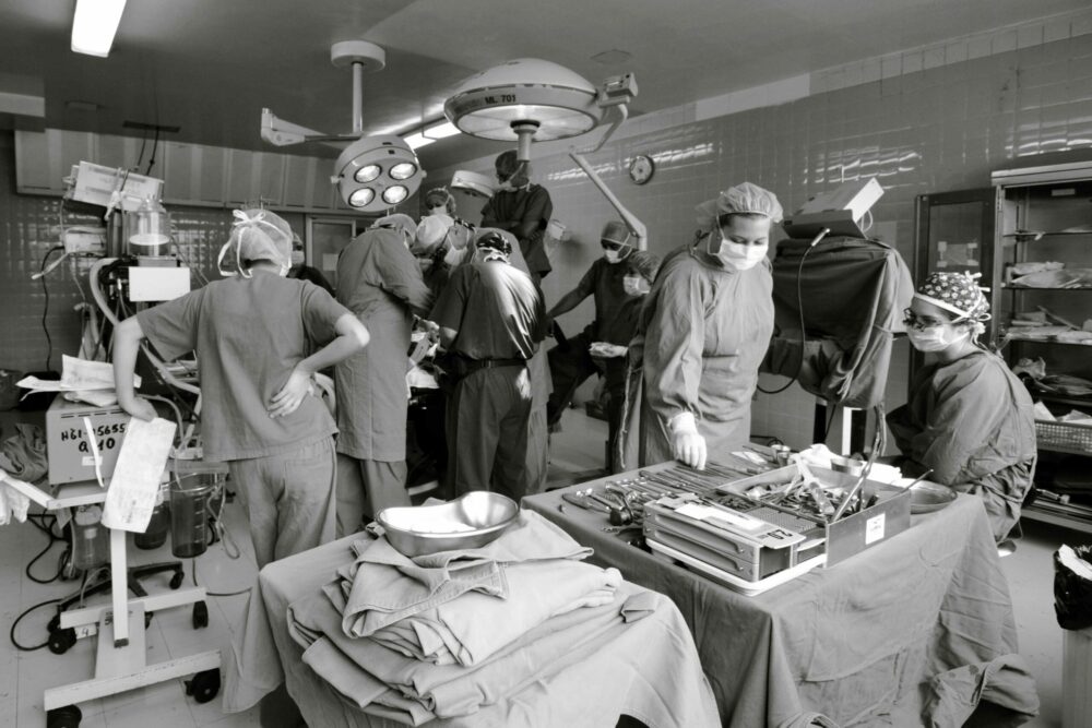 Mortalit&eacute; suspecte, management toxique&hellip; &Agrave; Cr&eacute;teil, un chirurgien-chef &agrave; qui on ne &laquo;&nbsp;confierait jamais un proche&nbsp;&raquo;  - Chirurgie Cr&eacute;teil H&ocirc;pital Management toxique Mortalit&eacute; Sant&eacute; Thierry Folliguet