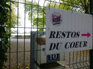 Un coll&egrave;ge remplace les heures de colle par du b&eacute;n&eacute;volat aux Restos du c&oelig;ur  - Bourg-de-P&eacute;age Dr&ocirc;me &Eacute;ducation Initiatives Restos du coeur