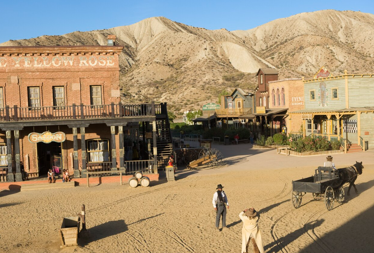 Tabernas : le seul d&eacute;sert europ&eacute;en, d&eacute;cor de western devenu laboratoire climatique  - Almer&iacute;a Andalousie Changement climatique Cin&eacute;ma Climat Culture D&eacute;sert Espagne S&eacute;cheresse Tabernas Western