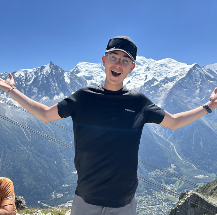 Mathis, 18 ans, marche 32 km par jour pour que d&rsquo;autres puissent aller &agrave; l&rsquo;&eacute;cole  - Association Enfants du d&eacute;sert Marche Mathis V&eacute;rit&eacute; Solidarit&eacute;