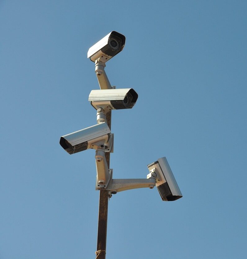 Vid&eacute;osurveillance : le poids du lobby s&eacute;curitaire dans l&rsquo;espace public  - &Eacute;tat policier Police S&eacute;curit&eacute; Surveillance Vid&eacute;osurveillance