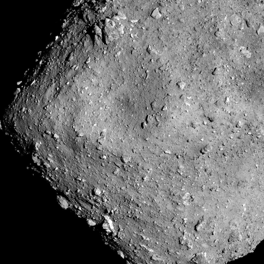 Toutes les bases de l'ADN d&eacute;tect&eacute;es sur un ast&eacute;ro&iuml;de  - ADN Ast&eacute;ro&iuml;de Ast&eacute;ro&iuml;de Bennu Ast&eacute;ro&iuml;de Ryugu Espace G&eacute;n&eacute;tique Syst&egrave;me solaire
