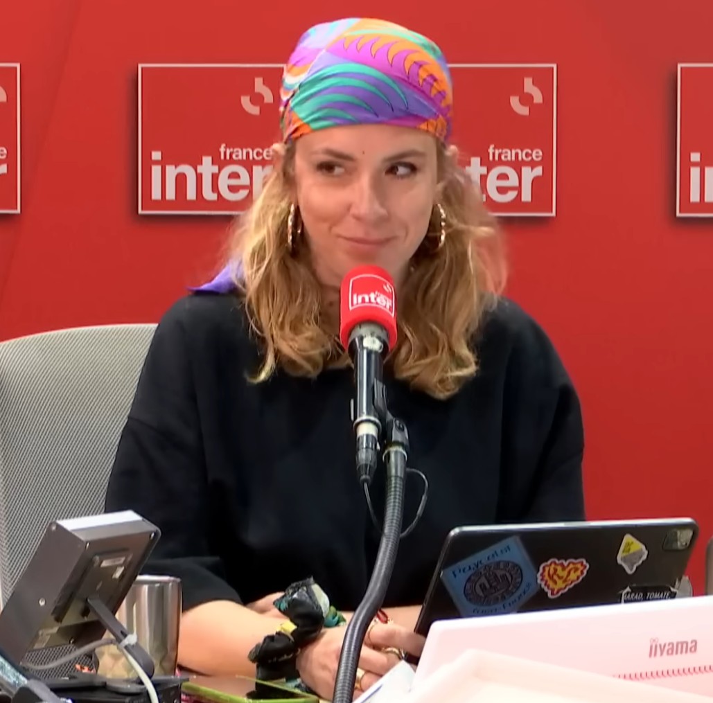 Sophia Aram, celle dont il ne faut pas dire le nom #JulieConti #FranceInter  - Censure Extr&ecirc;me-droite France Inter Harc&egrave;lement Humour Islamophobie Julie Conti Libert&eacute; de la presse M&eacute;dias Menaces de mort Nagui Racisme Radios Sophia Aram Vid&eacute;o