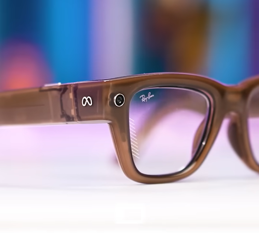 Lunettes connect&eacute;es : des sc&egrave;nes intimes envoy&eacute;es &agrave; des sous-traitants de Meta  - Cybers&eacute;curit&eacute; Donn&eacute;es personnelles Donn&eacute;es sensibles Europe Kenya Lunettes Lunettes connect&eacute;es Meta RGPD Sous-traitance Vie priv&eacute;e