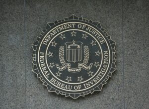 Le FBI assouplit ses crit&egrave;res de recrutement sur la prostitution, le vol et la zoophilie #NotGorafi  - Donald Trump &Eacute;tats-Unis FBI Gouvernement Kash Patel Police Recrutement S&eacute;curit&eacute; Violence Violences sexuelles