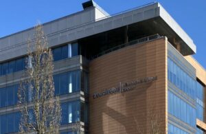 Blast publie des documents qui r&eacute;v&egrave;lent comment Clearstream a cach&eacute; des milliards de dollars iraniens  - Banques Clearstream &Eacute;conomie Finance Guerre en Iran Justice Moyen-Orient
