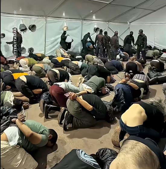 Gaza : la vid&eacute;o de militants agenouill&eacute;s et mains li&eacute;es diffus&eacute;e par Ben Gvir d&eacute;clenche un toll&eacute;  - Belgique Benyamin Netanyahou Droits de l'Homme Droits humains Espagne Flottille Gaza G&eacute;nocide &agrave; Gaza Global Sumud Flotilla Isra&euml;l Italie Itamar Ben-Gvir Palestine Pays-Bas Vid&eacute;o