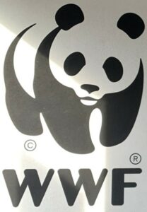 Le WWF d&eacute;missionne sa pr&eacute;sidente pour cause&hellip; d'antiracisme&nbsp;!  - Alexandra Palt Antis&eacute;mitisme Bally Bagayoko Biodiversit&eacute; &Eacute;cologie Fascisme Racisme Saint-Denis Vid&eacute;o WWF