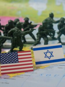 Le Pentagone alerte sur l'espionnage isra&eacute;lien &agrave; la Maison Blanche, qui atteint un seuil &laquo;&nbsp;critique&nbsp;&raquo;  - Affaire Benyamin Netanyahou Crimes de guerre D&eacute;fense Donald Trump Espionnage &Eacute;tats-Unis Guerre en Iran Guerres Iran Isra&euml;l Moyen-Orient Pentagone Washington