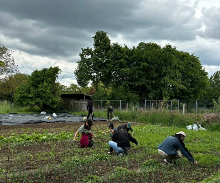 Une ferme agroécologique de 17 ha menac&eacute;e : l&rsquo;association A4 tente de la sauver  - Action environnementale Agriculture Associations Discrimination &Eacute;cologie Environnement &Icirc;le-de-France Immigration Lutte environnementale Migrations Racisme Travail