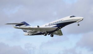 Pour la justice europ&eacute;enne, les jets priv&eacute;s peuvent &ecirc;tre des investissements verts, &eacute;cologiquement durables  - Aviation Avions Carburants Changement climatique Climat D&eacute;veloppement durable Environnement Investissement Jets priv&eacute;s Justice Pollution Serge Dassault