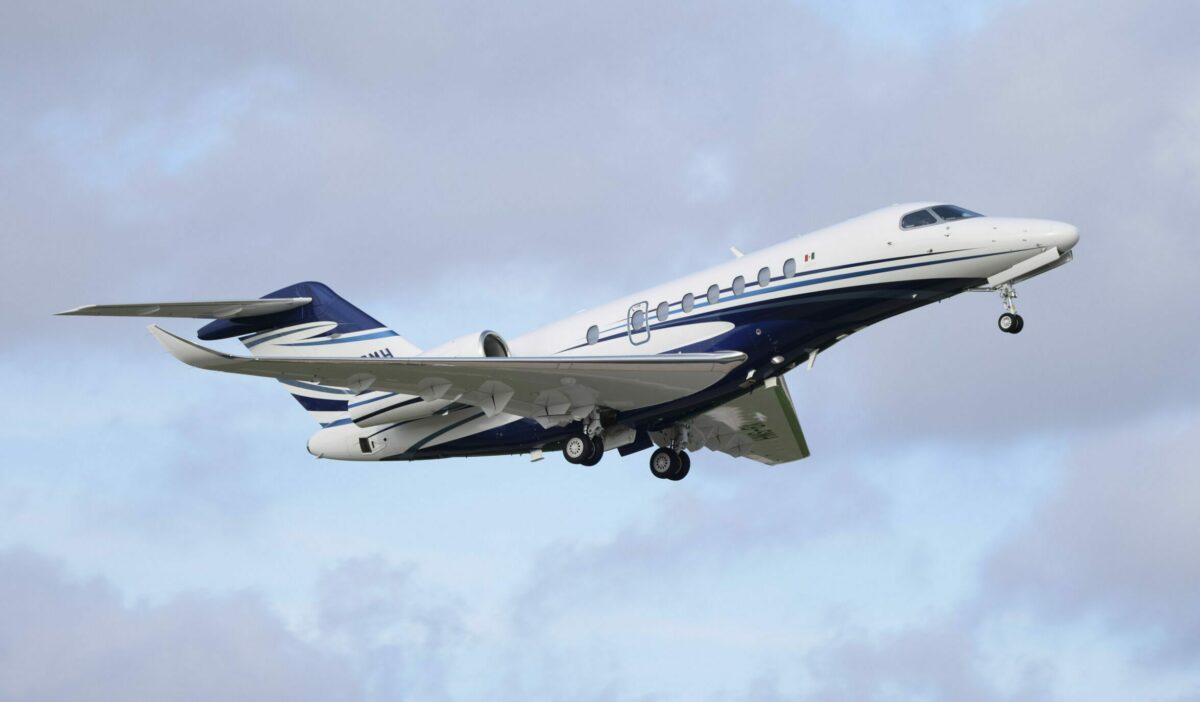 Pour la justice europ&eacute;enne, les jets priv&eacute;s peuvent &ecirc;tre des investissements verts, &eacute;cologiquement durables  - Aviation Avions Carburants Changement climatique Climat D&eacute;veloppement durable Environnement Investissement Jets priv&eacute;s Justice Pollution Serge Dassault