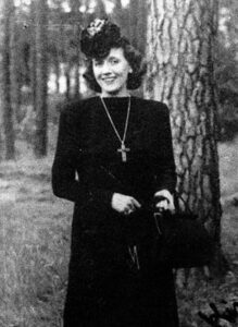 Margery Booth, la cantatrice qui chantait pour Hitler tout en espionnant pour les Alli&eacute;s  - Adolf Hitler Allemagne Berlin Femmes Gestapo Guerres Initiatives Musique Nazisme New York