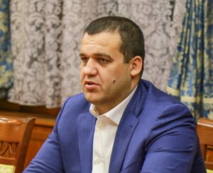 Un oligarque russe proche de Poutine aurait financ&eacute; le mariage de Donald Trump Jr.  - Donald Trump Donald Trump Jr Enqu&ecirc;te &Eacute;tats-Unis Mariage Oumar Kremlev Russie Vladimir Poutine