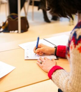 Moins de formations, plus de ch&ocirc;mage : les R&eacute;gions alertent  - Afpa Ch&ocirc;mage Emploi Formations professionnelles France Travail P&ocirc;le emploi Pr&eacute;carit&eacute; Recherche d'emploi Travail