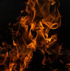 &laquo;&nbsp;Les feux de poubelles, &ccedil;a fait peur aux ordures&nbsp;&raquo;&nbsp;: la mobilisation lyc&eacute;enne panique les m&eacute;dias  - D&eacute;sinformation &Eacute;tat policier &Eacute;tudiants Gouvernement Ind&eacute;pendance des m&eacute;dias Journalisme La France Insoumise Manifestation Manipulation des m&eacute;dias M&eacute;dias Violence